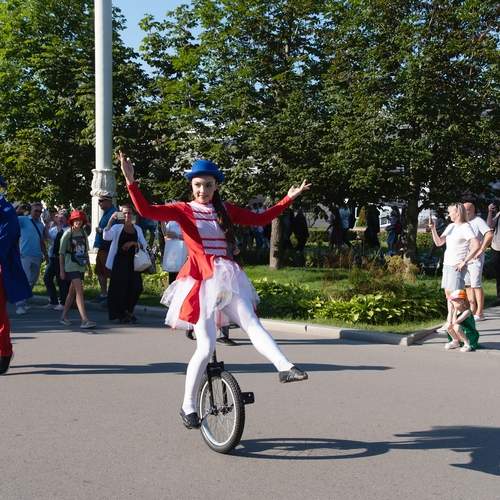 Photo #12041043