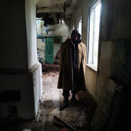 Photo #12043811