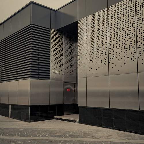 Photo #12048056