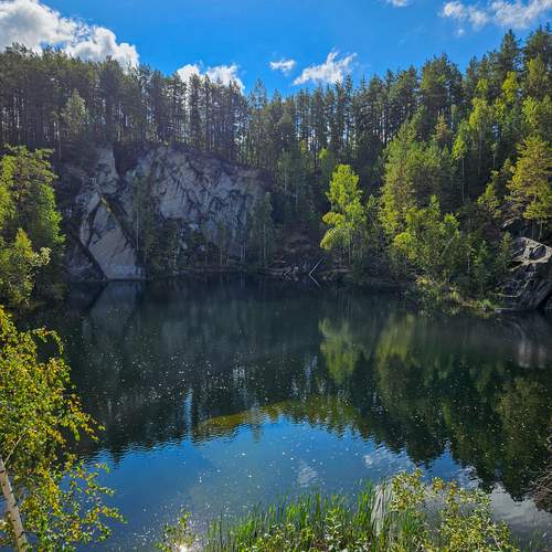 Photo #12048231