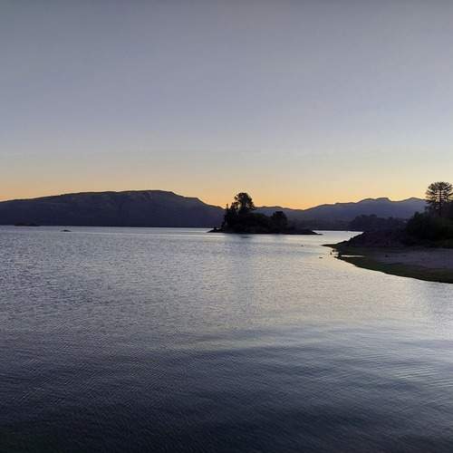 Lago golfo azúl