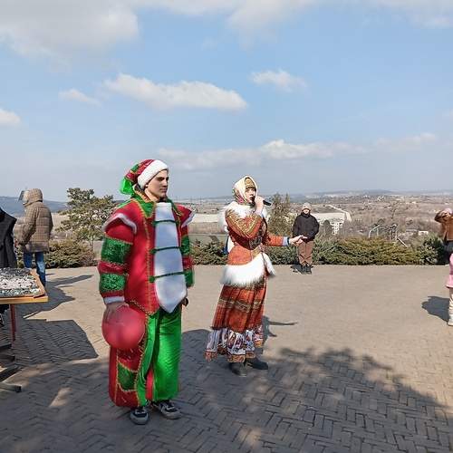 Photo #12056474