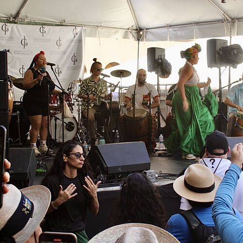Photo #12065610