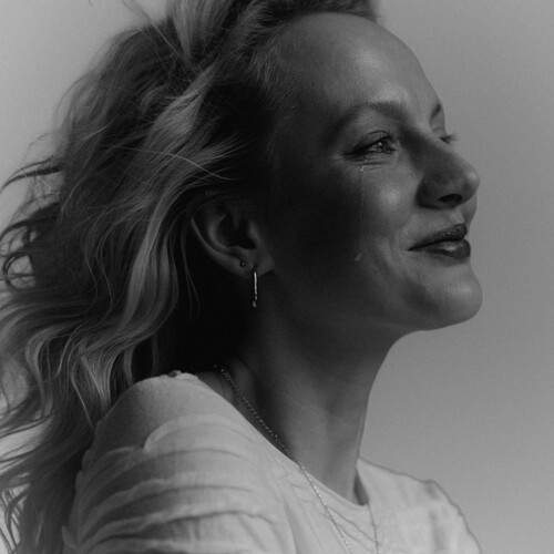 Photo #12083411