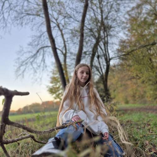 Photo #12085328