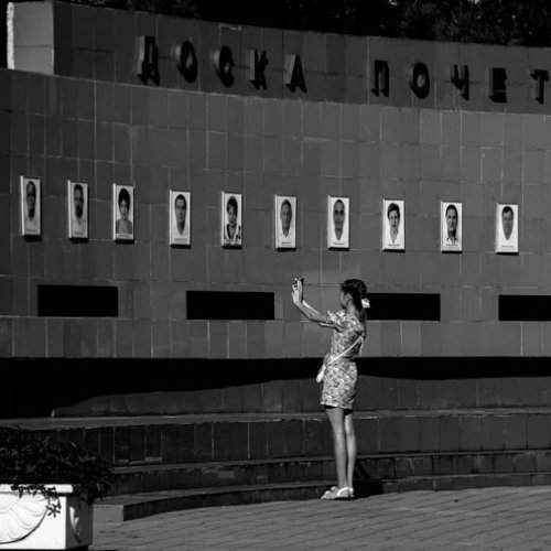 Лучших - к стенке