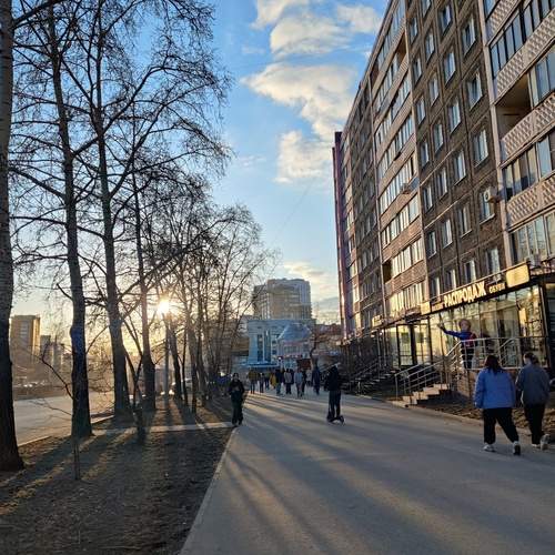 Photo #12105929