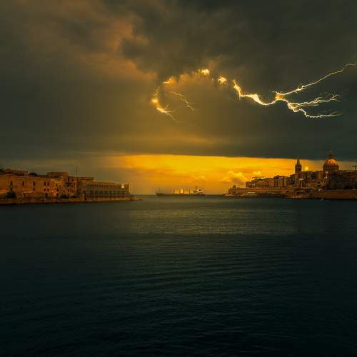 Photo #12109839
