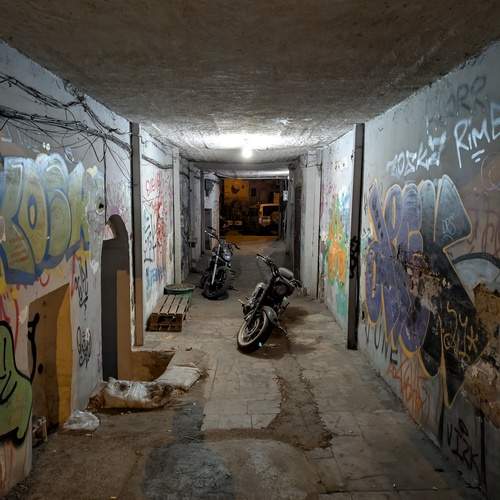Photo #12114609