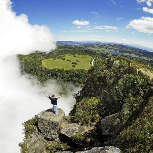 Photo #12127337