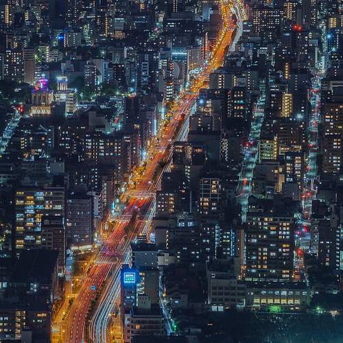Midnight Pulse: Osaka in Motion