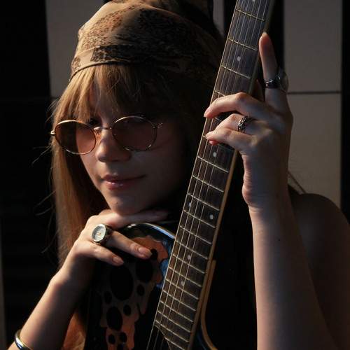 Photo #12176136