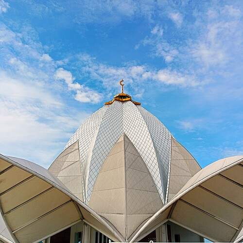 mosque with minimalist design