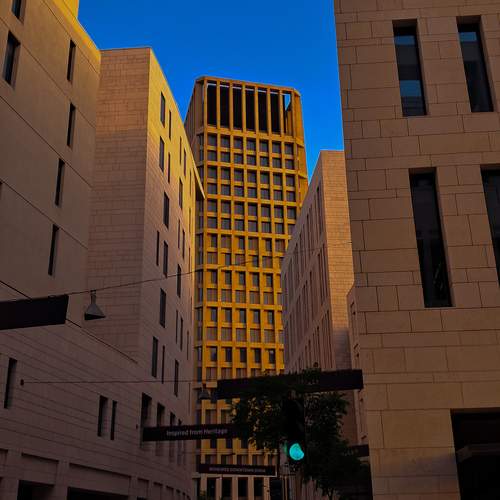 Photo #12196420