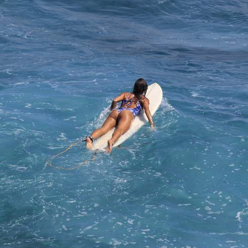 SURF BALI