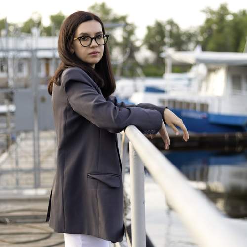 Photo #12233094