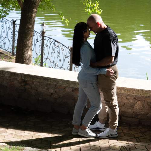Photo #12236395