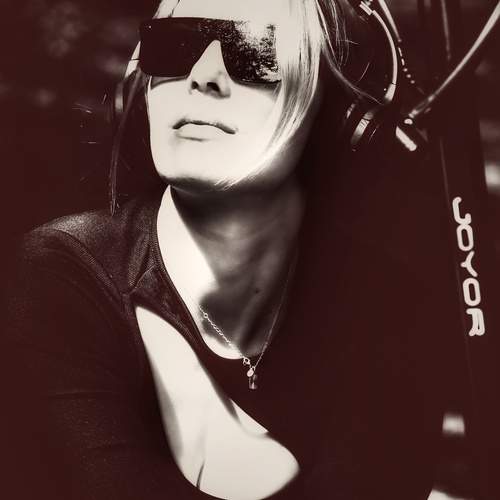 Photo #12237243