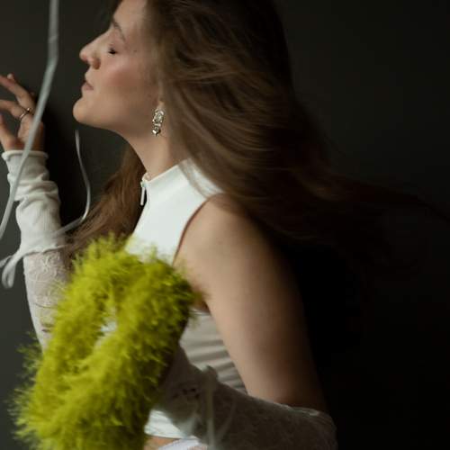 Photo #12244771