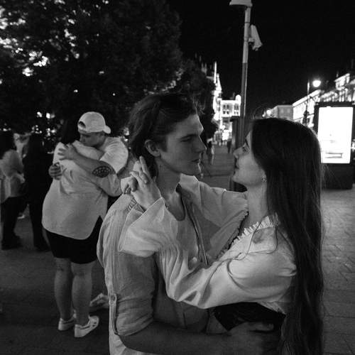 Photo #12250456