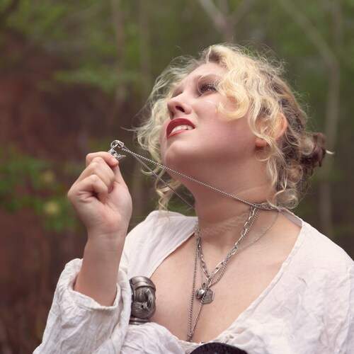 Photo #12250571