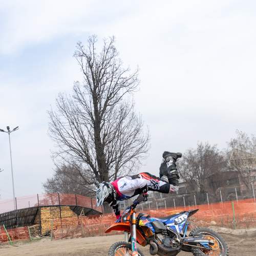 Photo #12252064