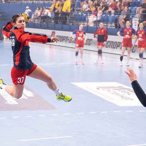 Photo #12273523