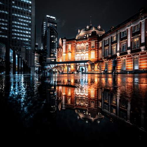Tokyo in Liquid Glass