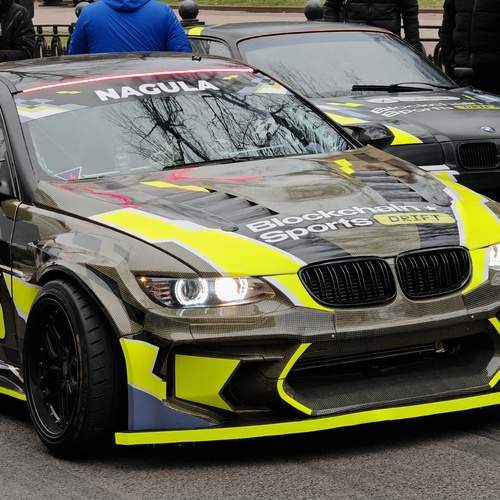 Photo #12333324