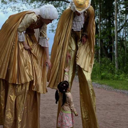 Photo #12351244