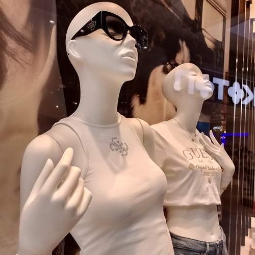 Photo #12359014