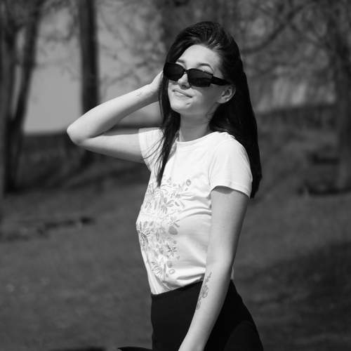 Photo #12360101
