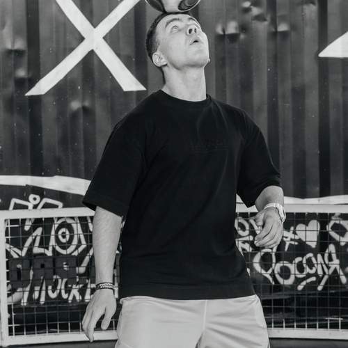 Photo #12372722