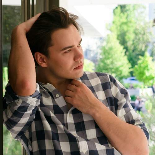 Photo #12384459