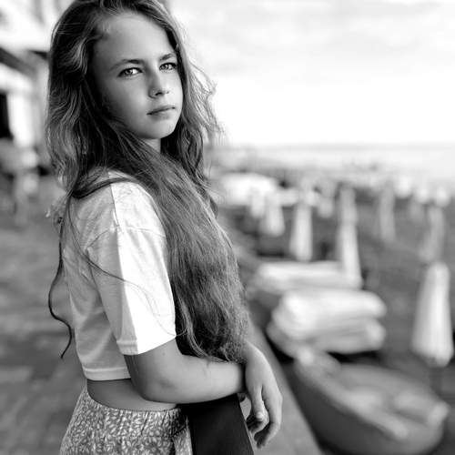 Photo #12385620