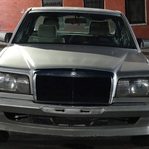 Photo #12396990
