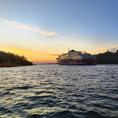 Photo #12408084