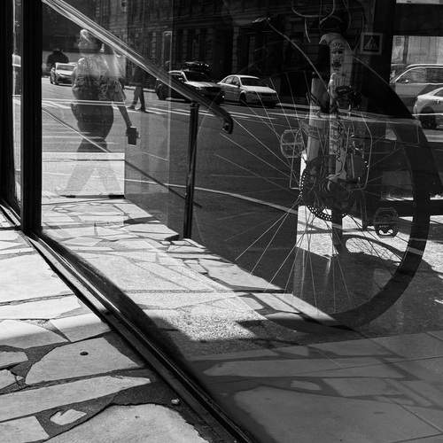 Photo #12411820