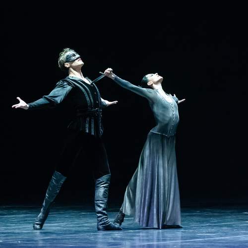 Photo #12425672