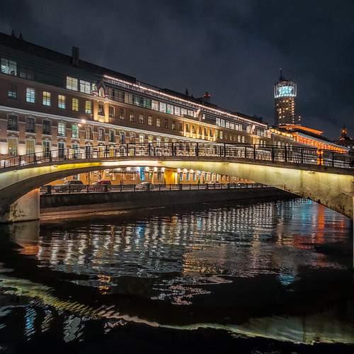 Photo #12425972