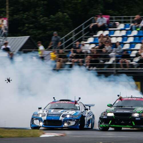 Photo #12431799