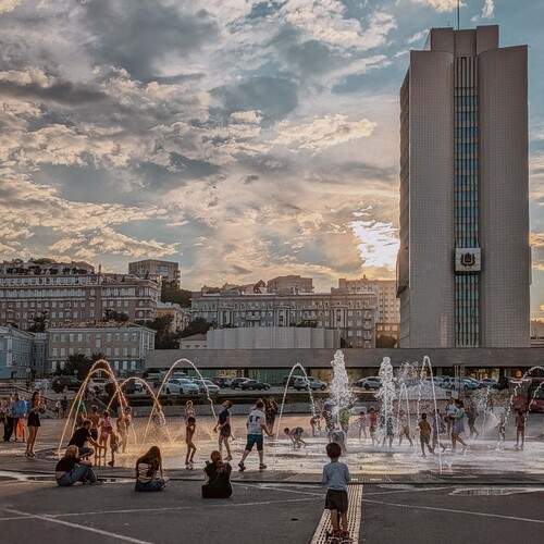 Photo #12433218
