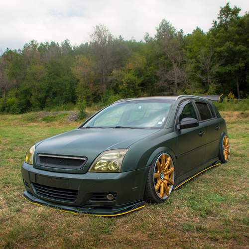 Photo #12451422