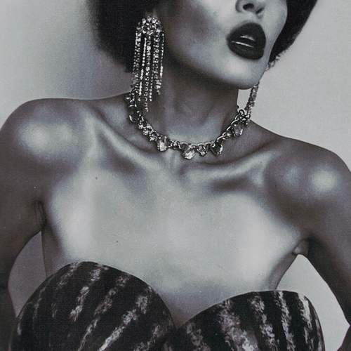 Photo #12460900