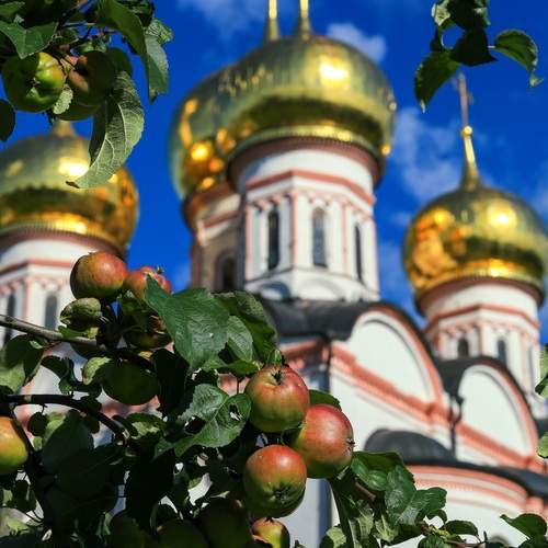Яблочный спас