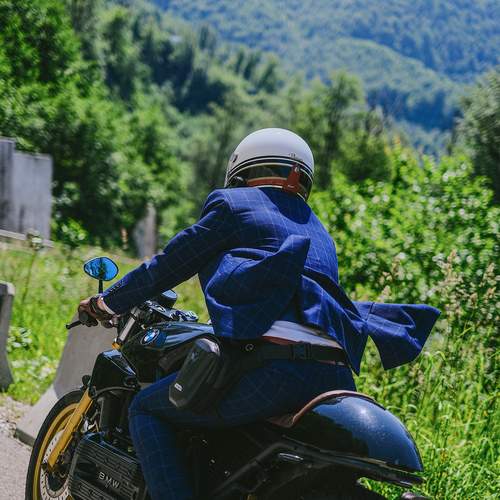 Photo #12535880