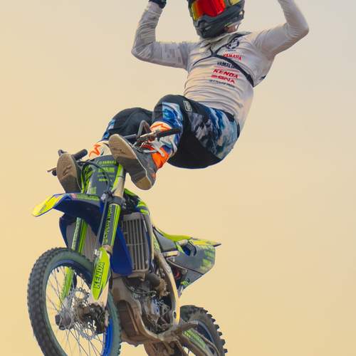 Photo #12537812
