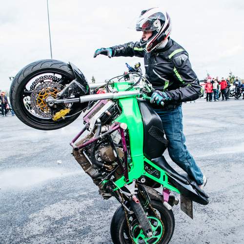 Photo #12543508