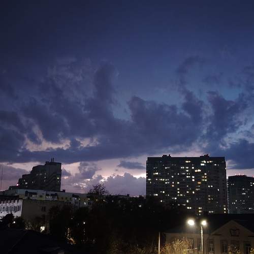Ночной пейзаж городского неба