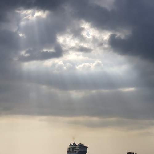 Photo #12552700